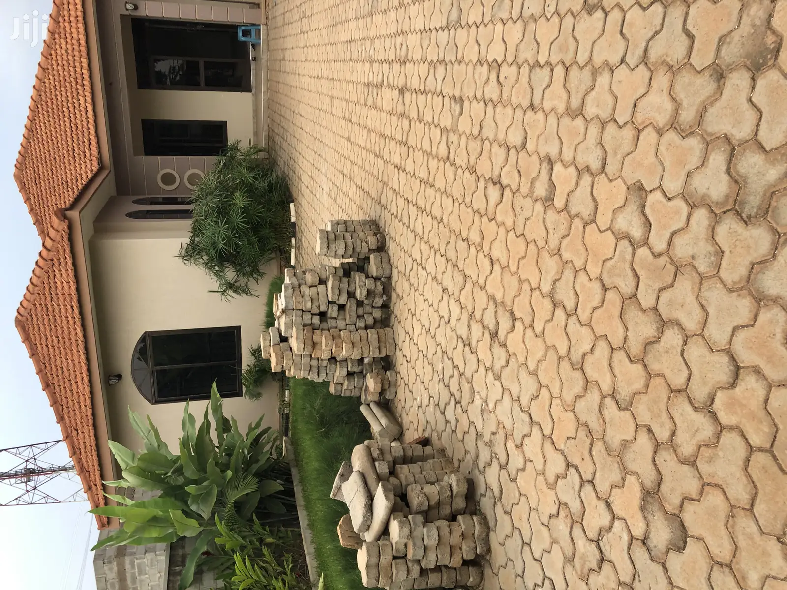 Najjera Posh House for Sale in Kampala