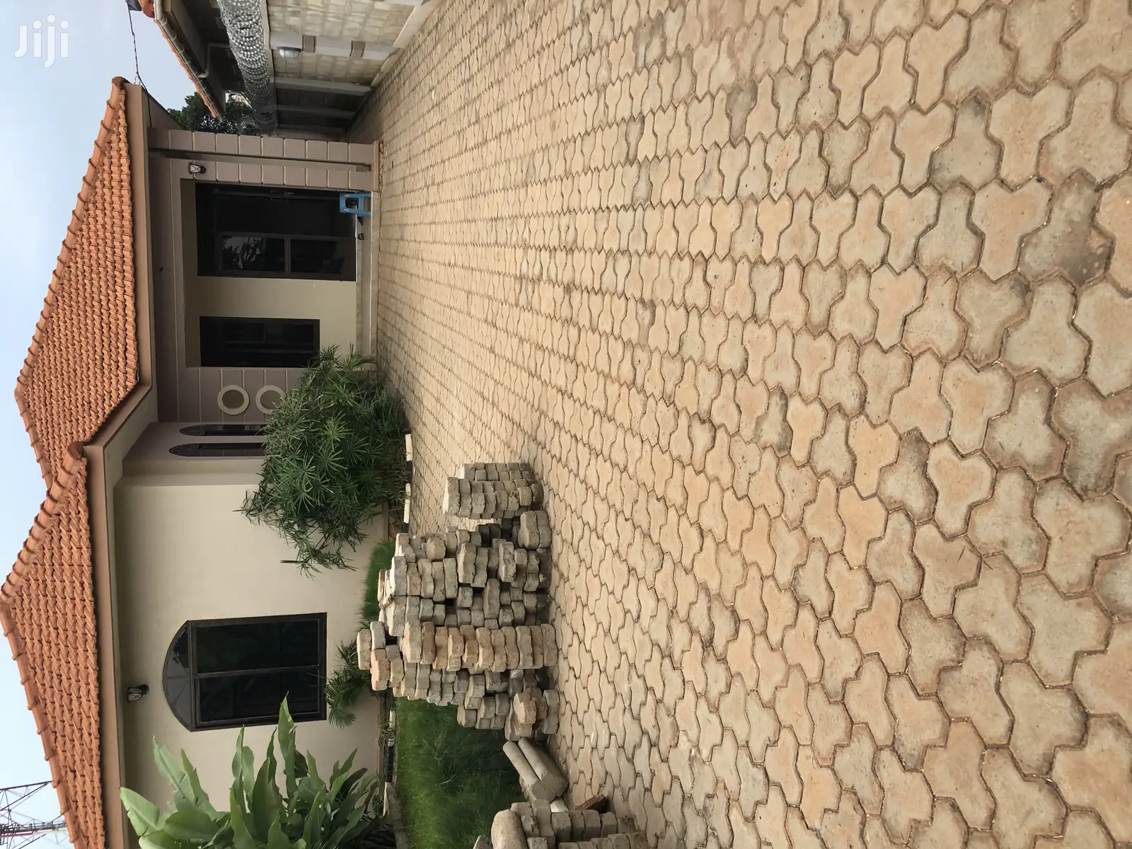 Najjera Posh House for Sale in Kampala