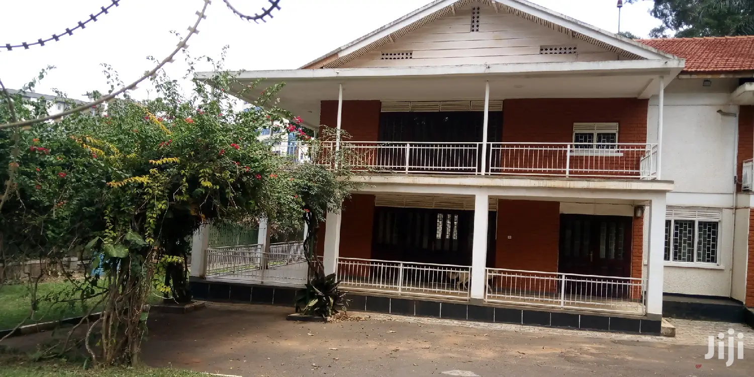 Office/Hospitals Is for Rent in Kampala