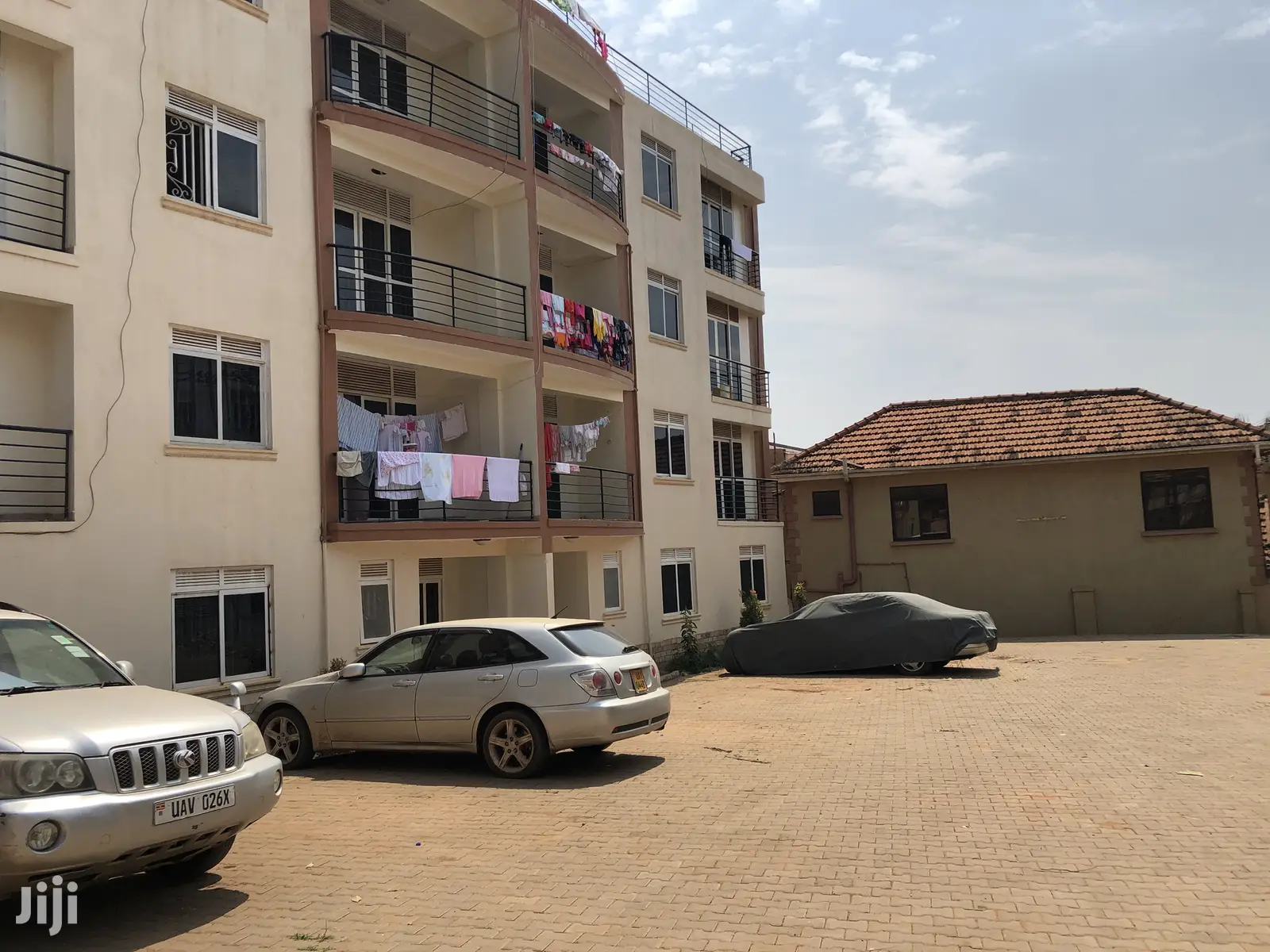 Kira Posh Condominiums In Tarmack Environment On Sell in Kampala