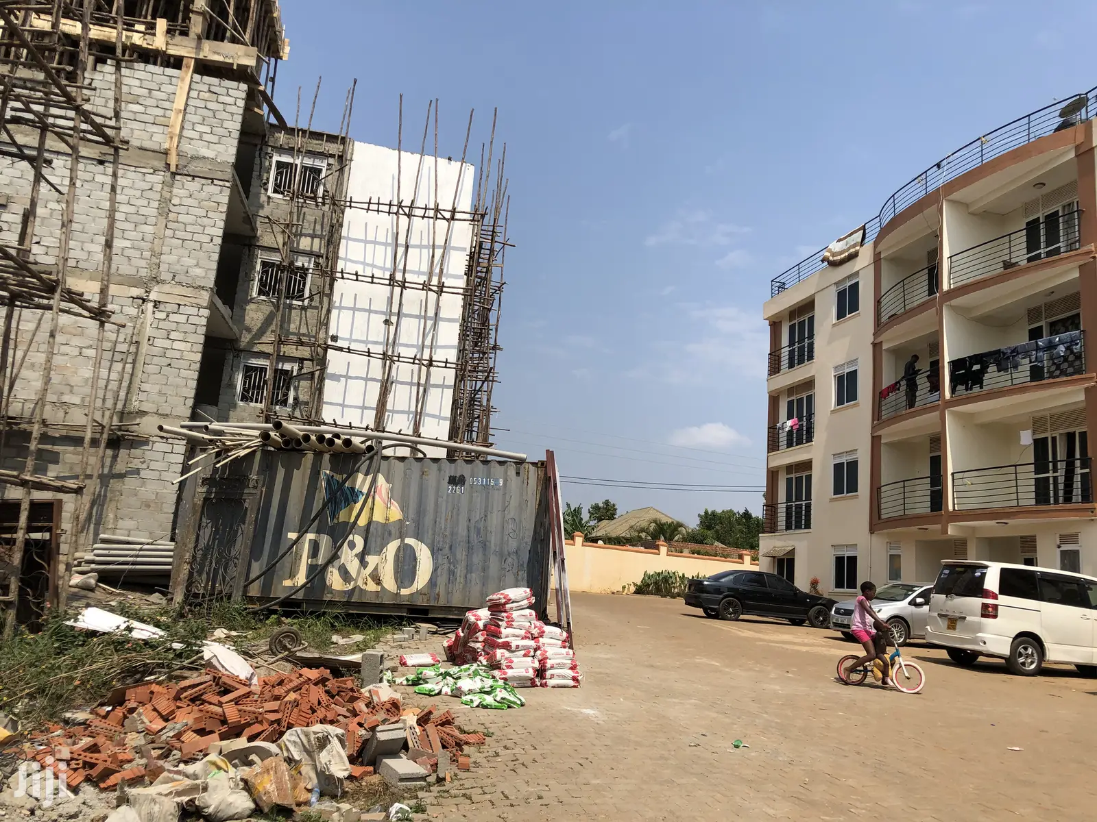 Kira Posh Condominiums In Tarmack Environment On Sell in Kampala