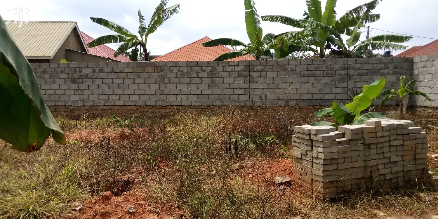 Kyanja Plot Is For Sale in Central Division