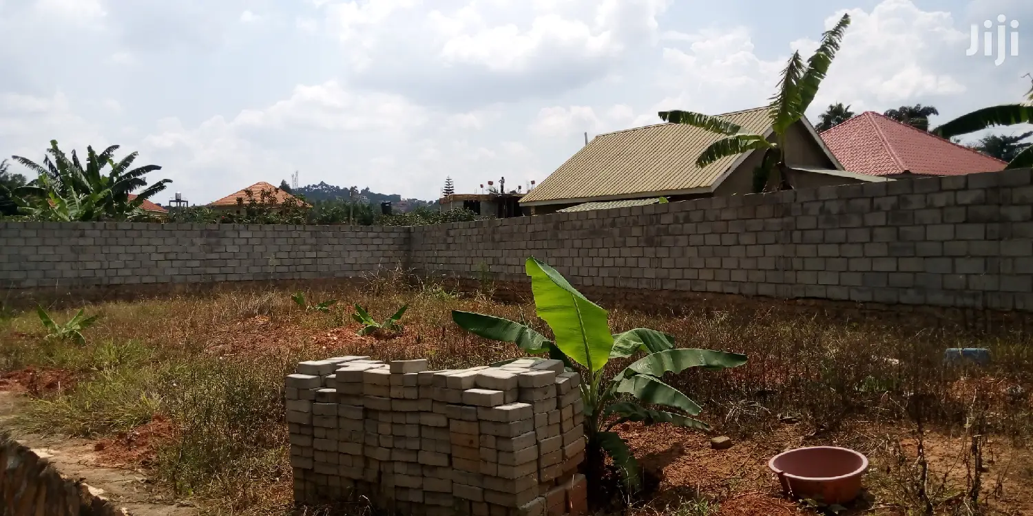 Kyanja Plot Is For Sale in Central Division