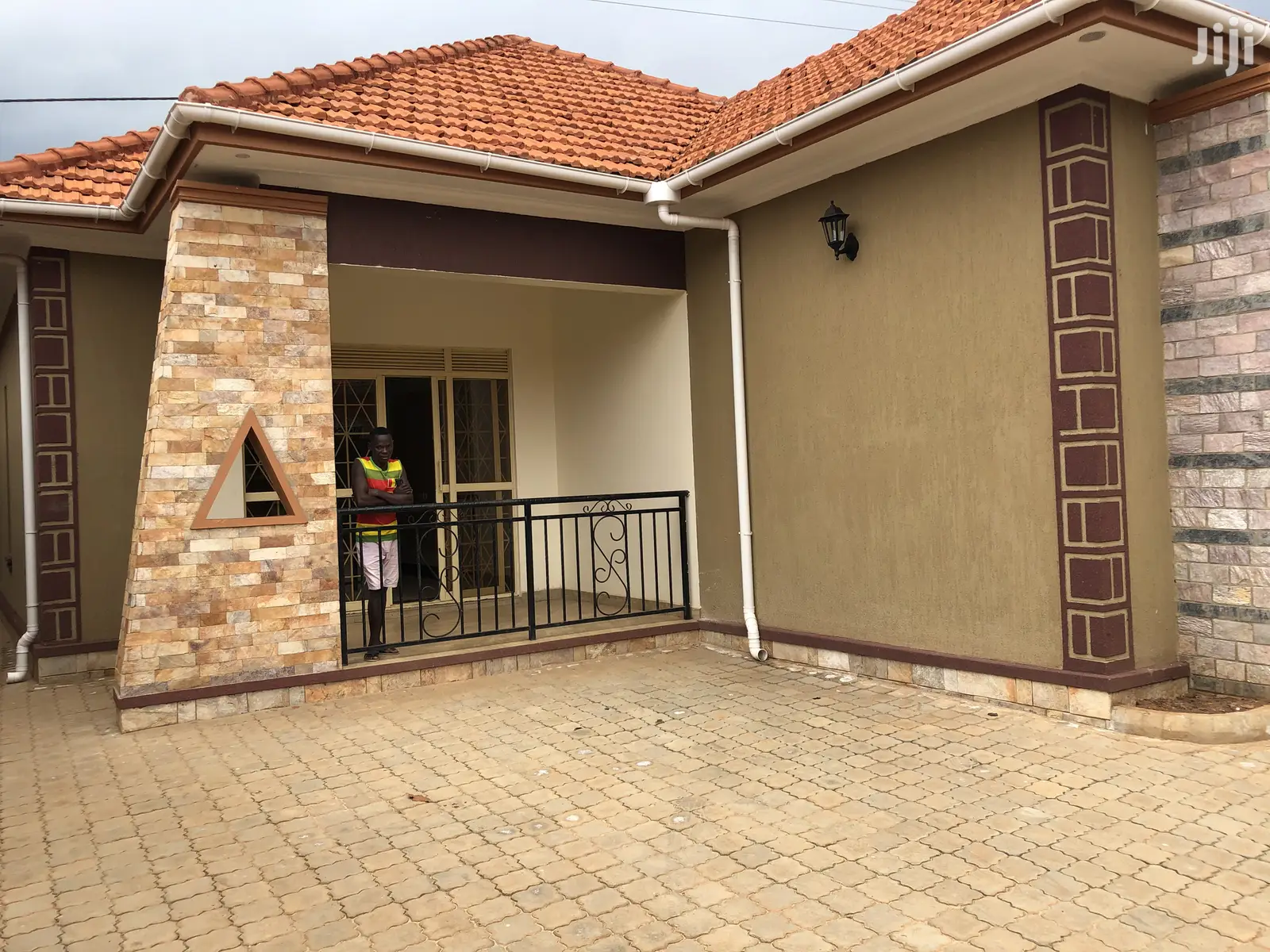 Kira Nicely Built Home in Tarmacked Neighborhood on Sale in Kampala