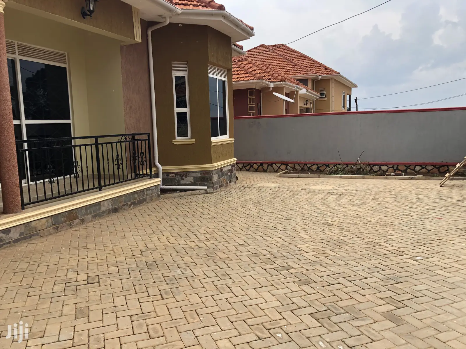 Furnished 4bdrm House in Kira, Kampala for sale in Kampala