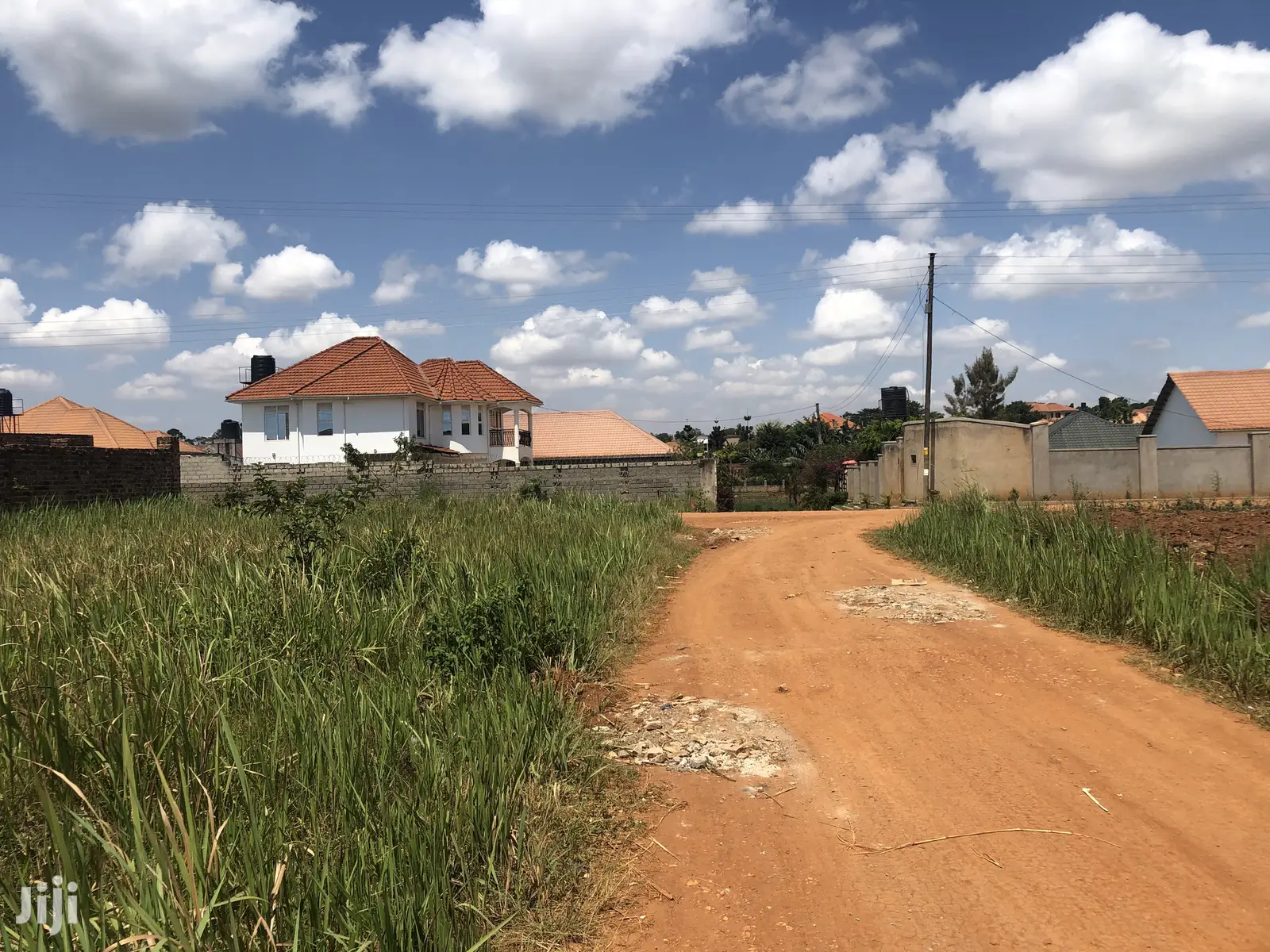 Kira Nakwero Very Nice Plot on Sell in Kampala