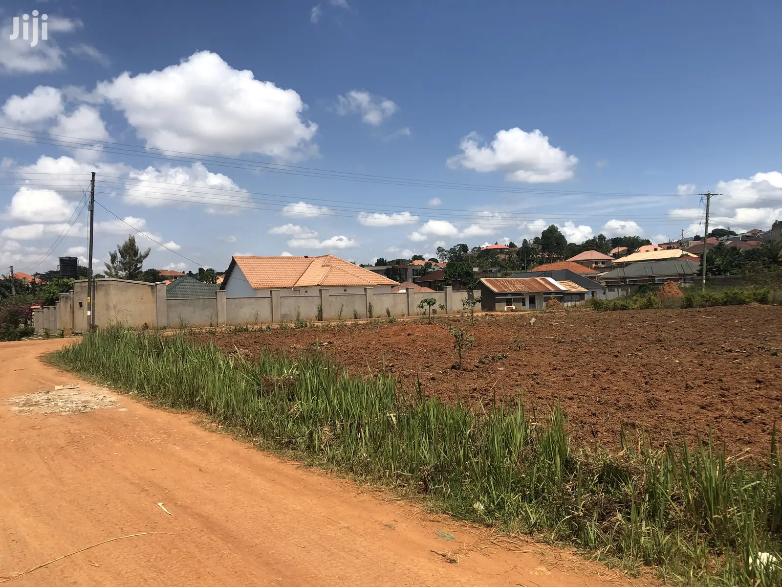 Kira Nakwero Very Nice Plot on Sell in Kampala