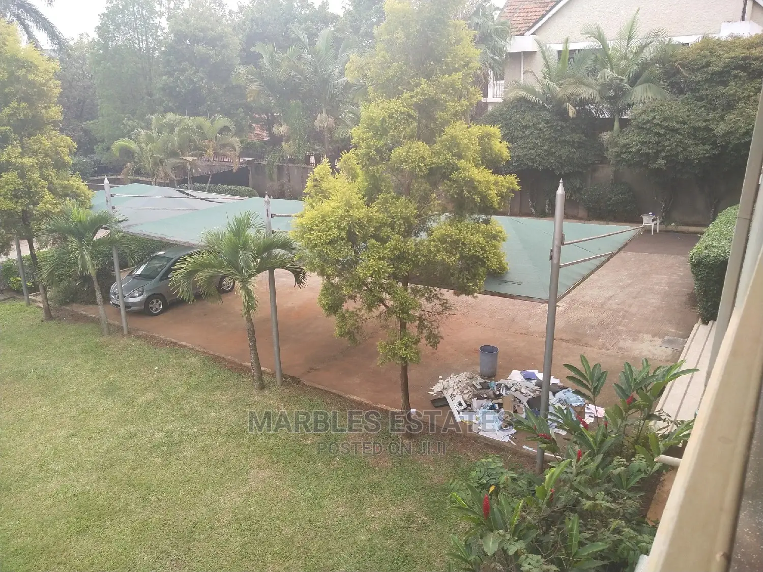 8 Bedrooms House for Rent in Bugolobi With a Pool in Kampala