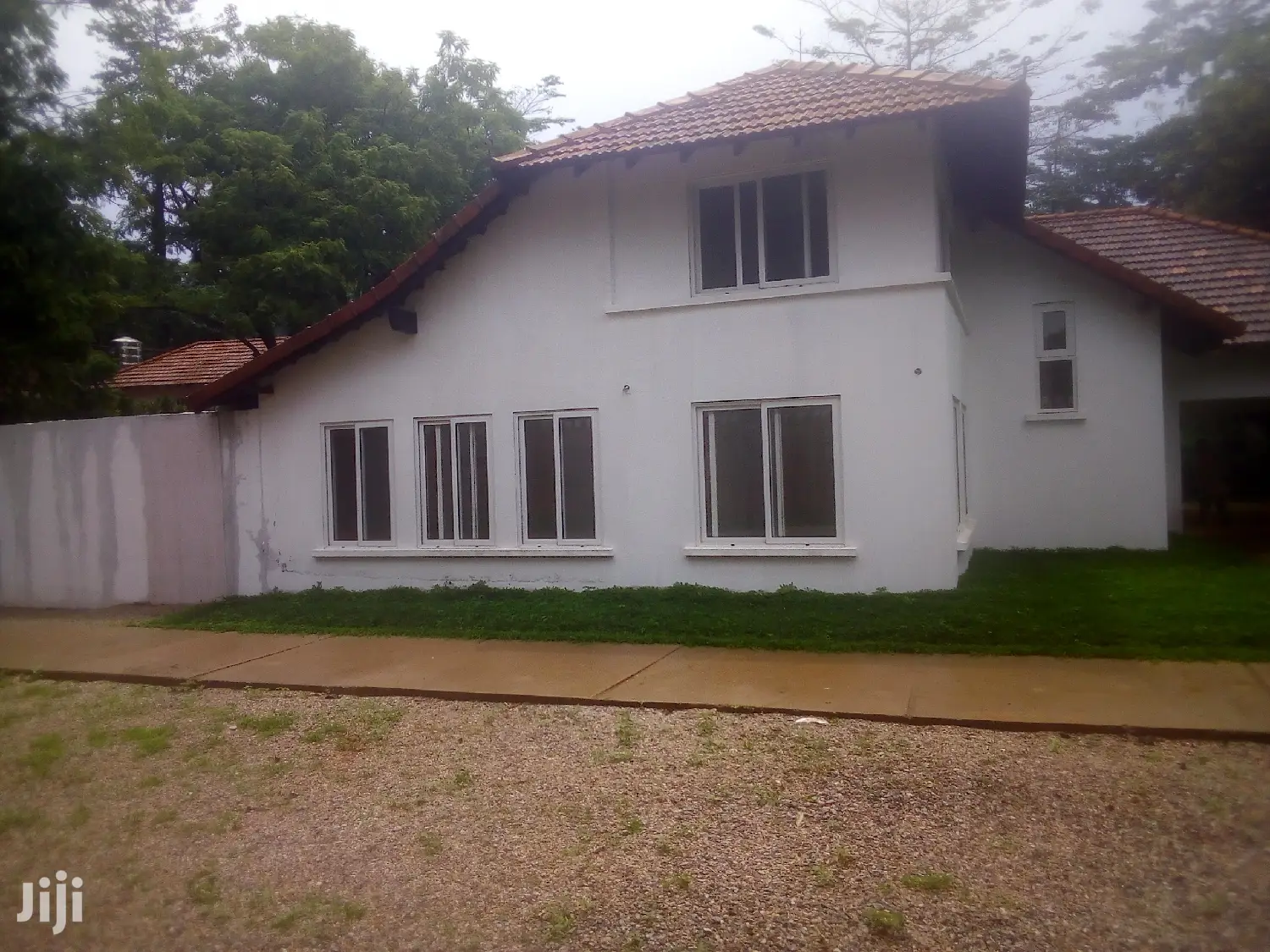 Diplomatic Mansion in Kampala