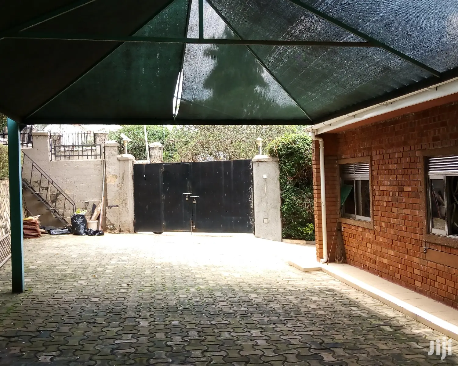 3 Bedroom House In Bugolobi For Rent in Kampala