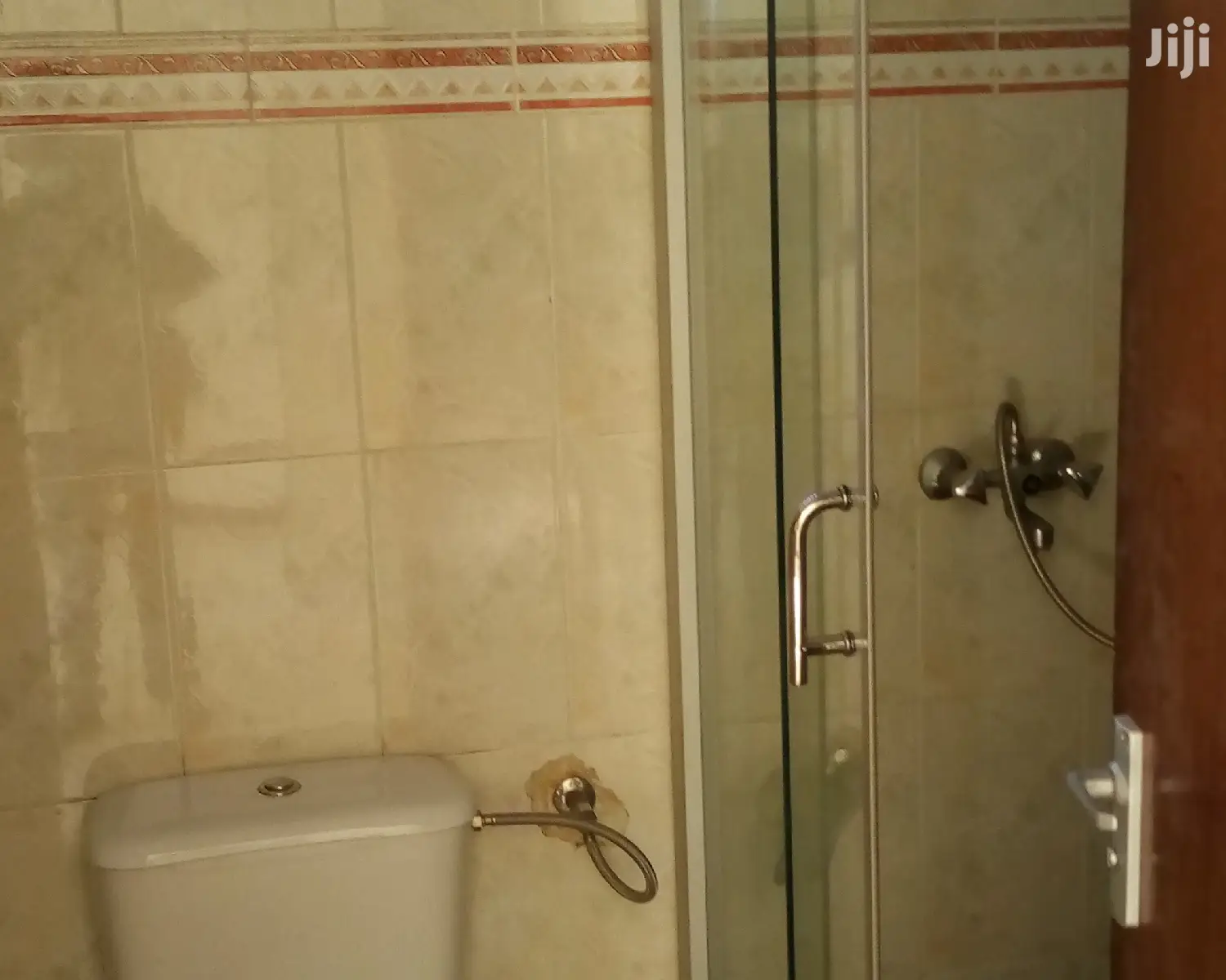 6 Bedroom House In Naguru For Rent in Kampala