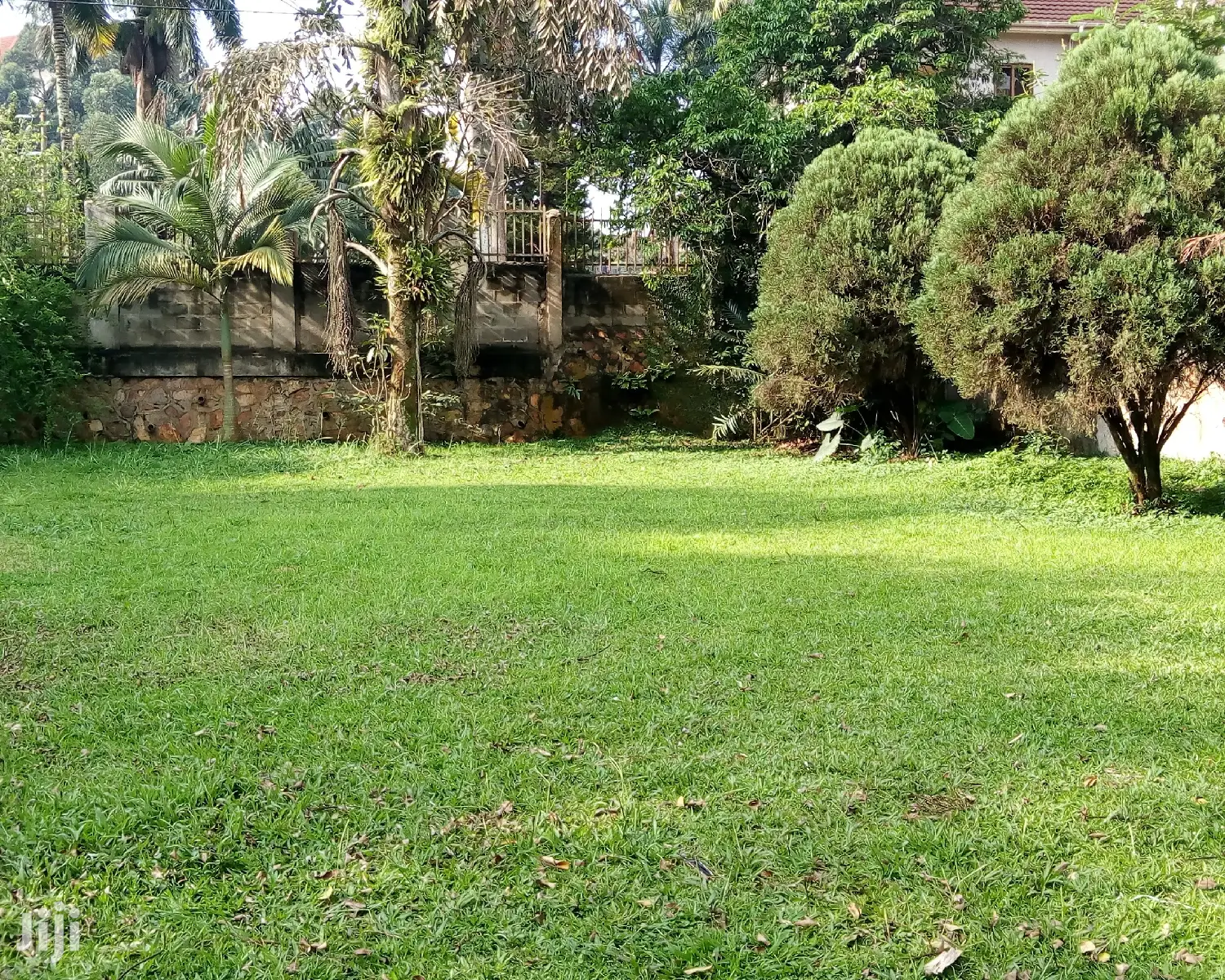 6 Bedroom House In Naguru For Rent in Kampala