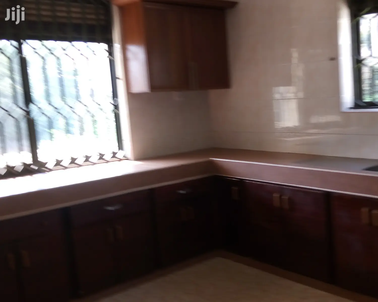 6 Bedroom House In Naguru For Rent in Kampala