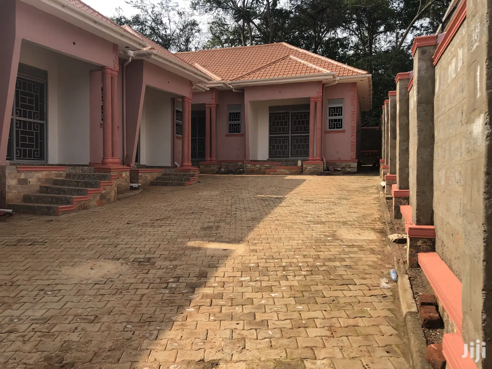 Kira Six Unit Rentals for Sell in Kampala