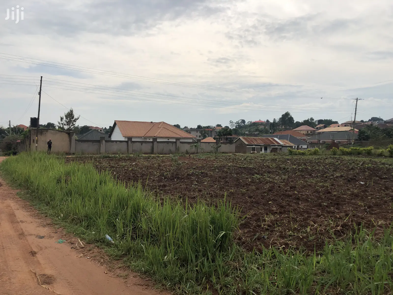 Hot,Kira Nakwero Posh Land on Sell in Kampala