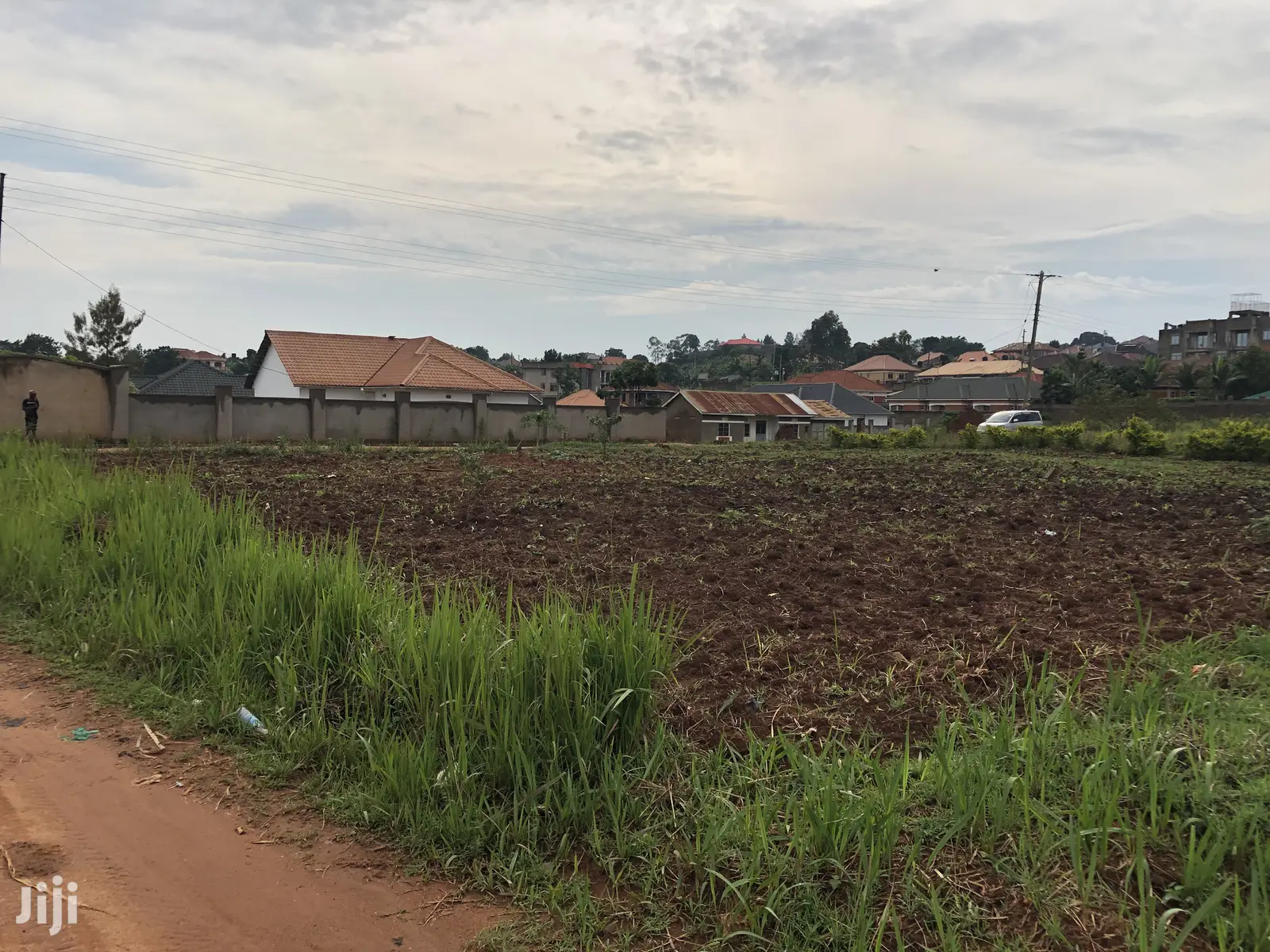 Hot,Kira Nakwero Posh Land on Sell in Kampala