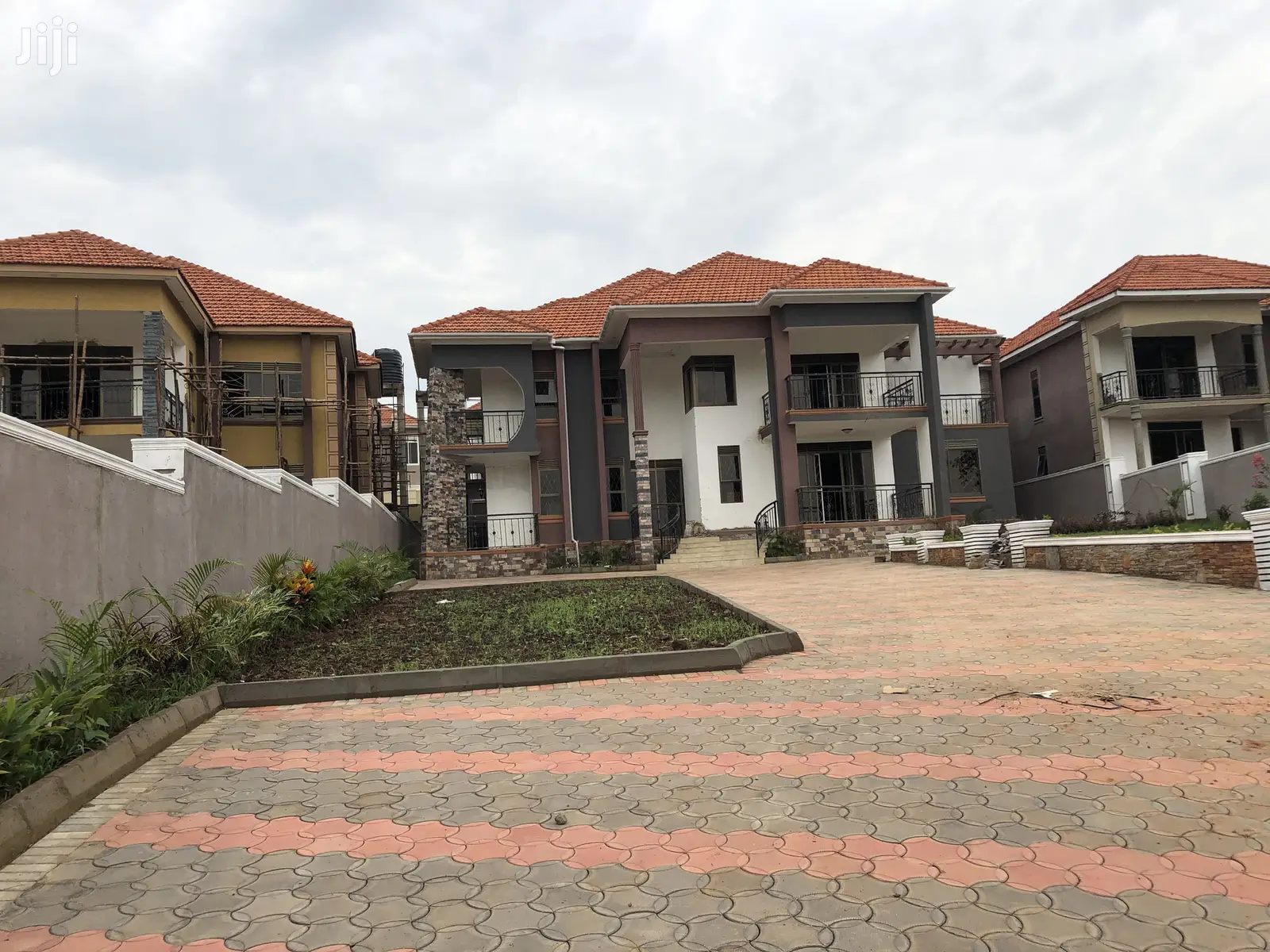 Kiwatule Seven Star Mansion on Sell in Kampala
