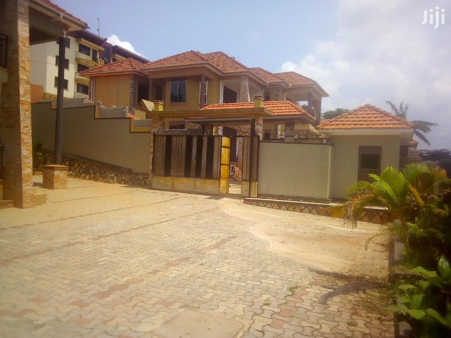Classic 4 Bedroom Mansion In Kyanja For Sale in Kampala
