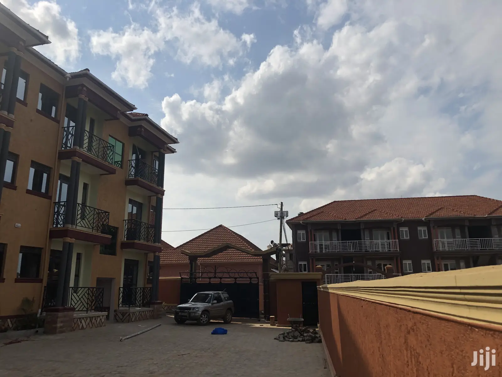 Apartments In Kisaasi For Sell in Kampala