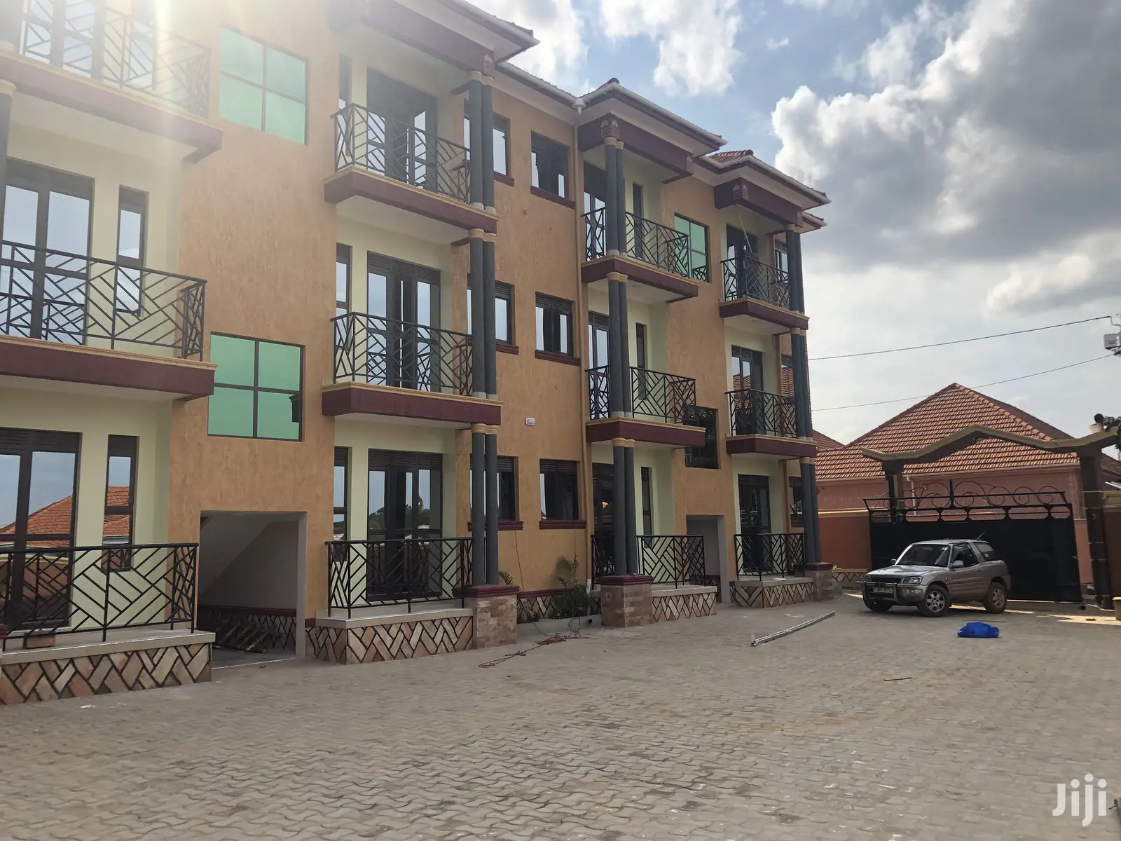 Apartments In Kisaasi For Sell in Kampala