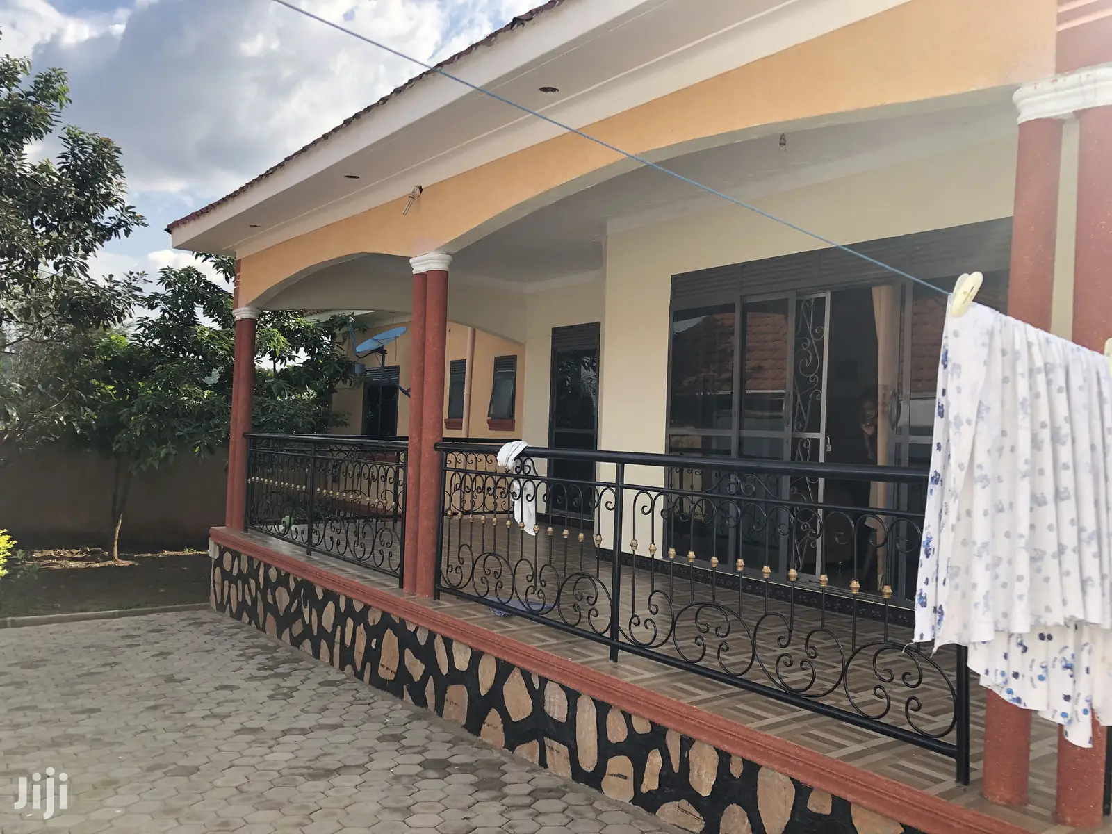 Kira Nice Bungalow on Sell in Kampala