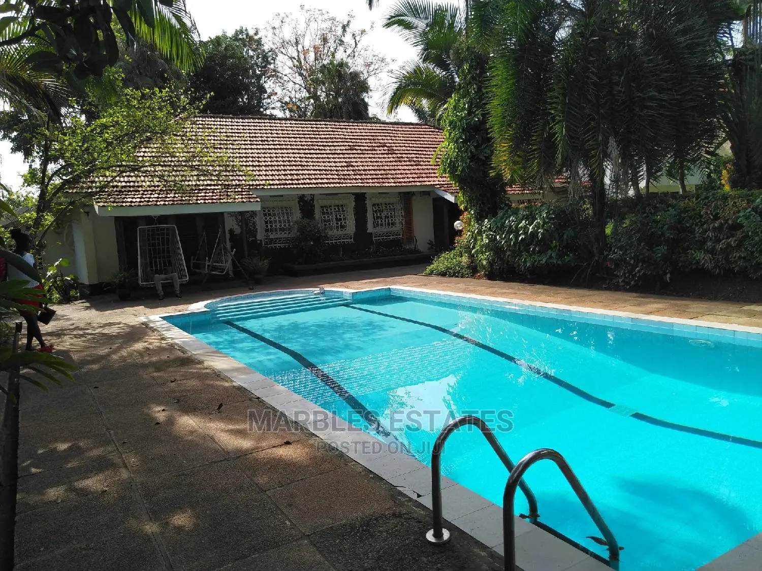 Nice House For Rent In Bugolobi With A Pool in Kampala