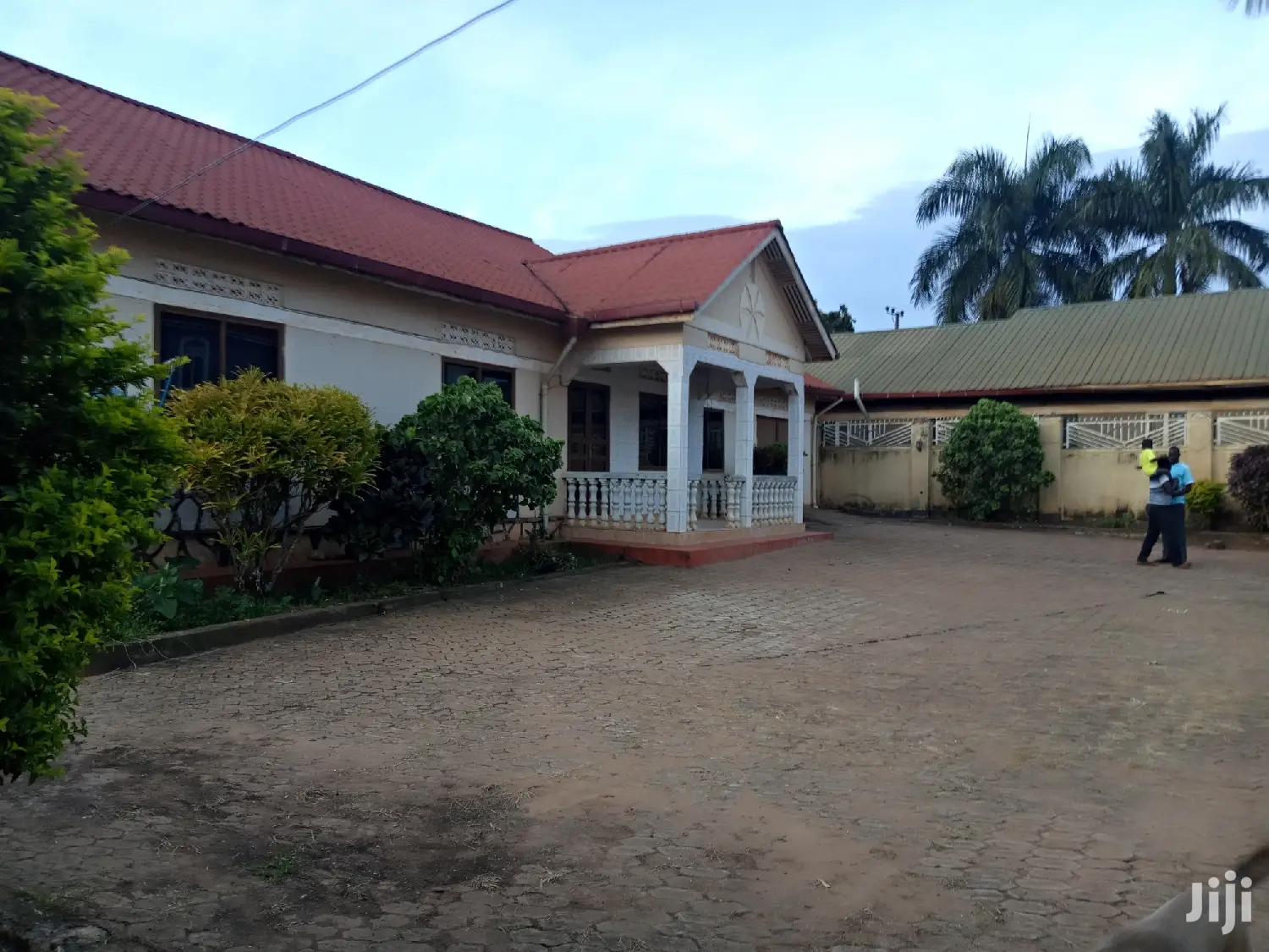 Kirinya 29 Decimals House on Sell in Kampala