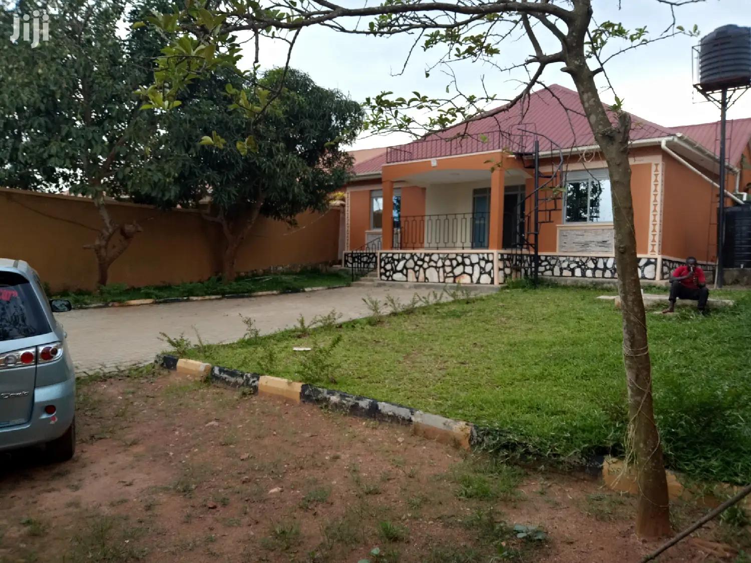 Quick Sell, Namugongo Bungaloo on Market in Kampala