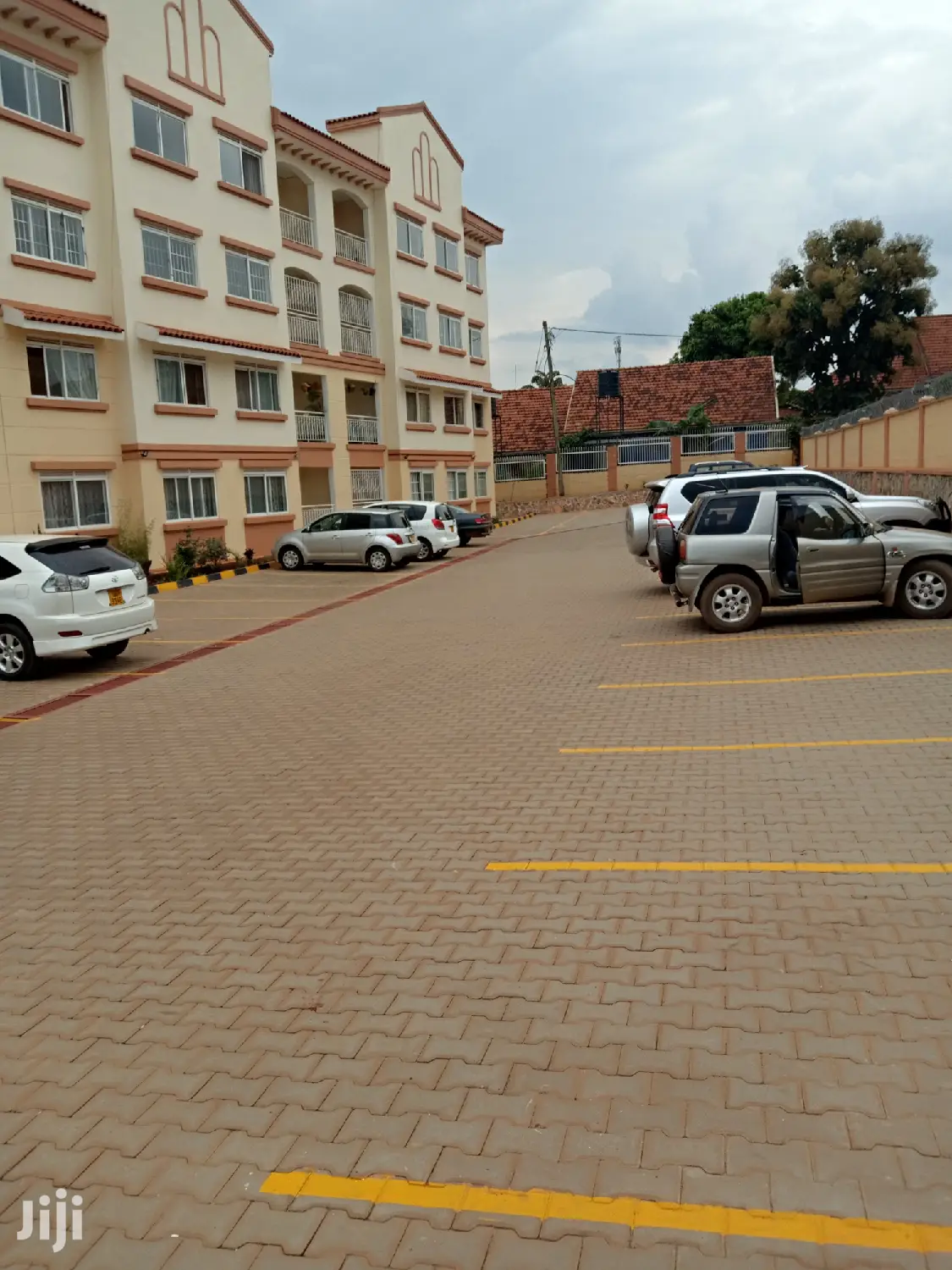 Naalya Condominiums Bybthe Tarmack On Sale in Kampala