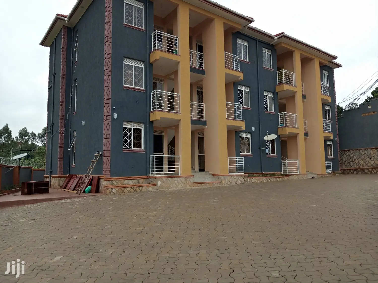 Apartments in Kyaliwajjara on Sell in Kampala