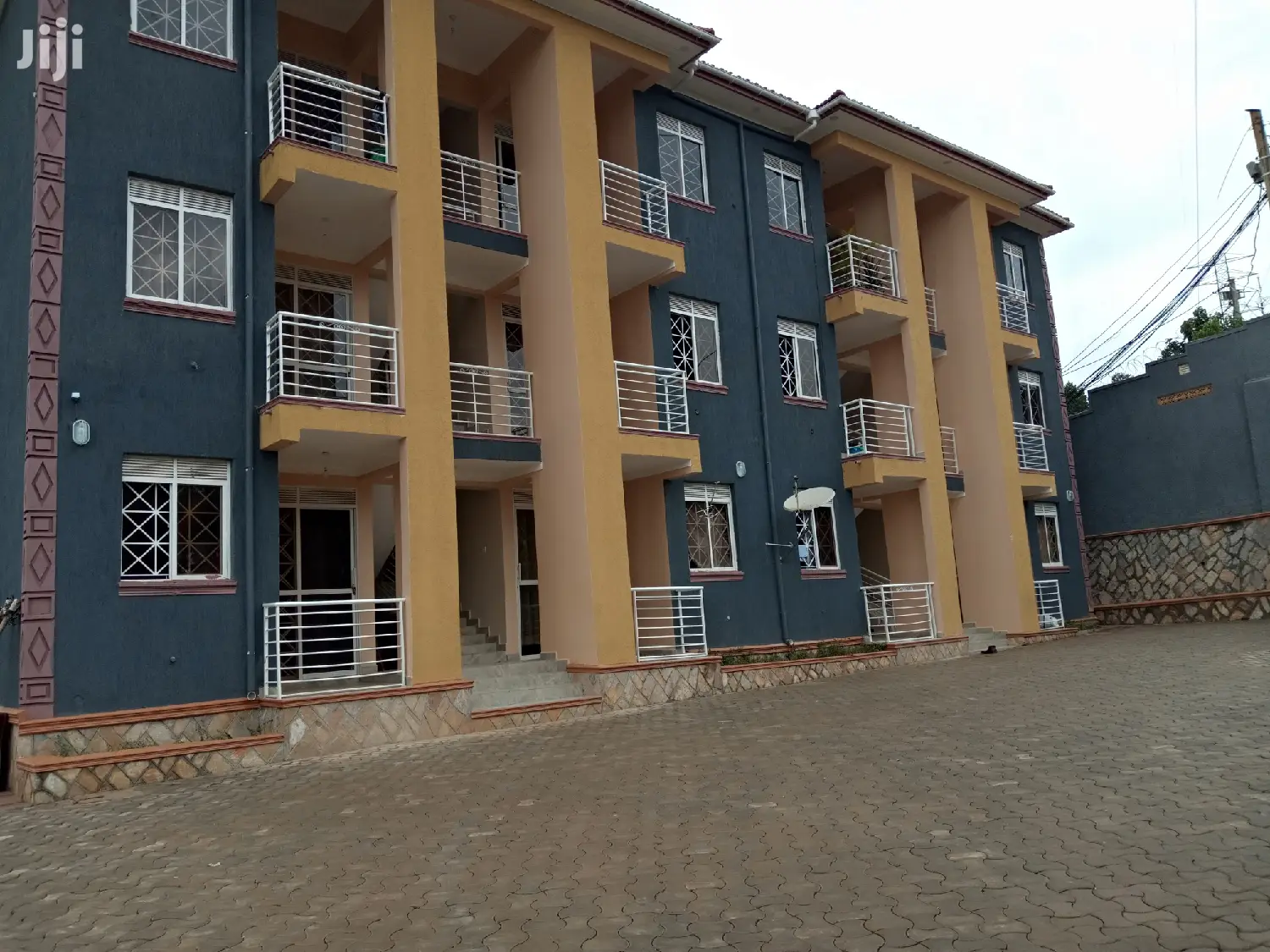 Apartments in Kyaliwajjara on Sell in Kampala
