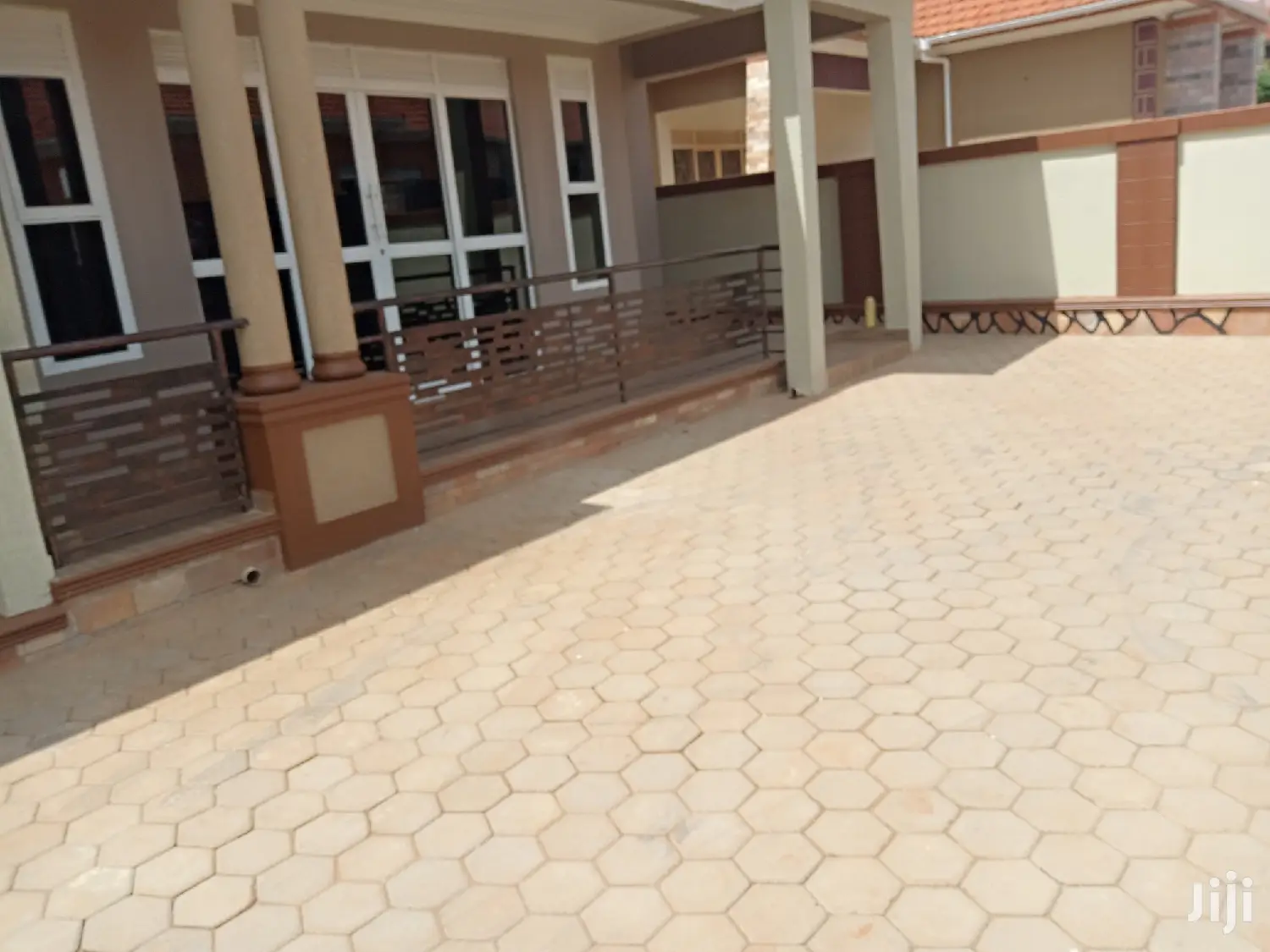 House in Kira for Sell in Kampala