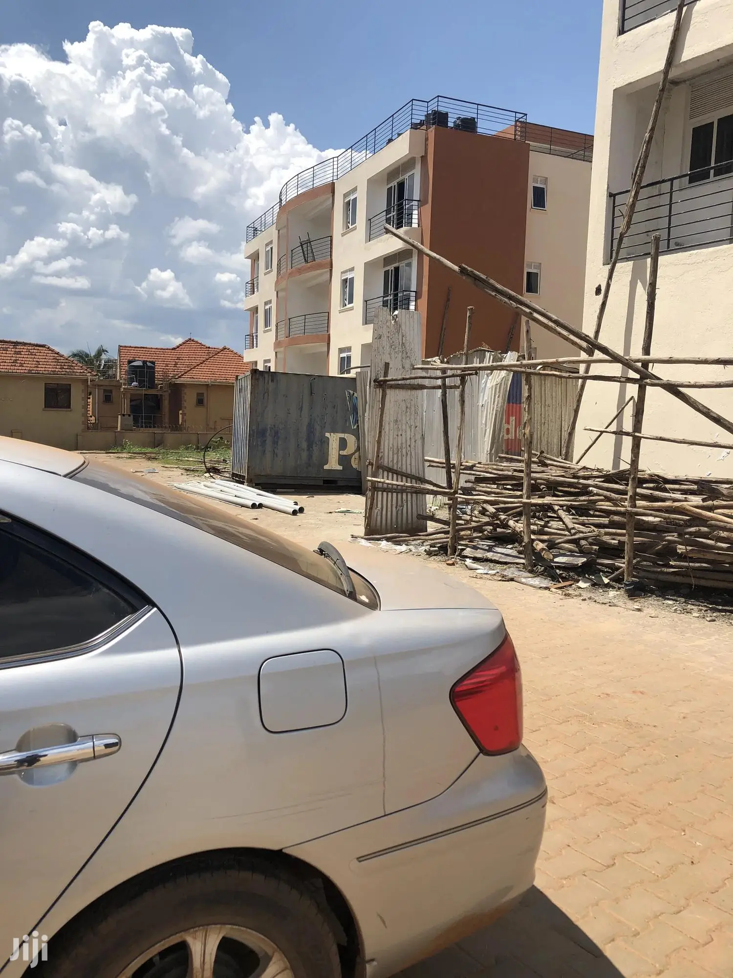 Kira Condos In Tarmack Environment On Sale in Kampala