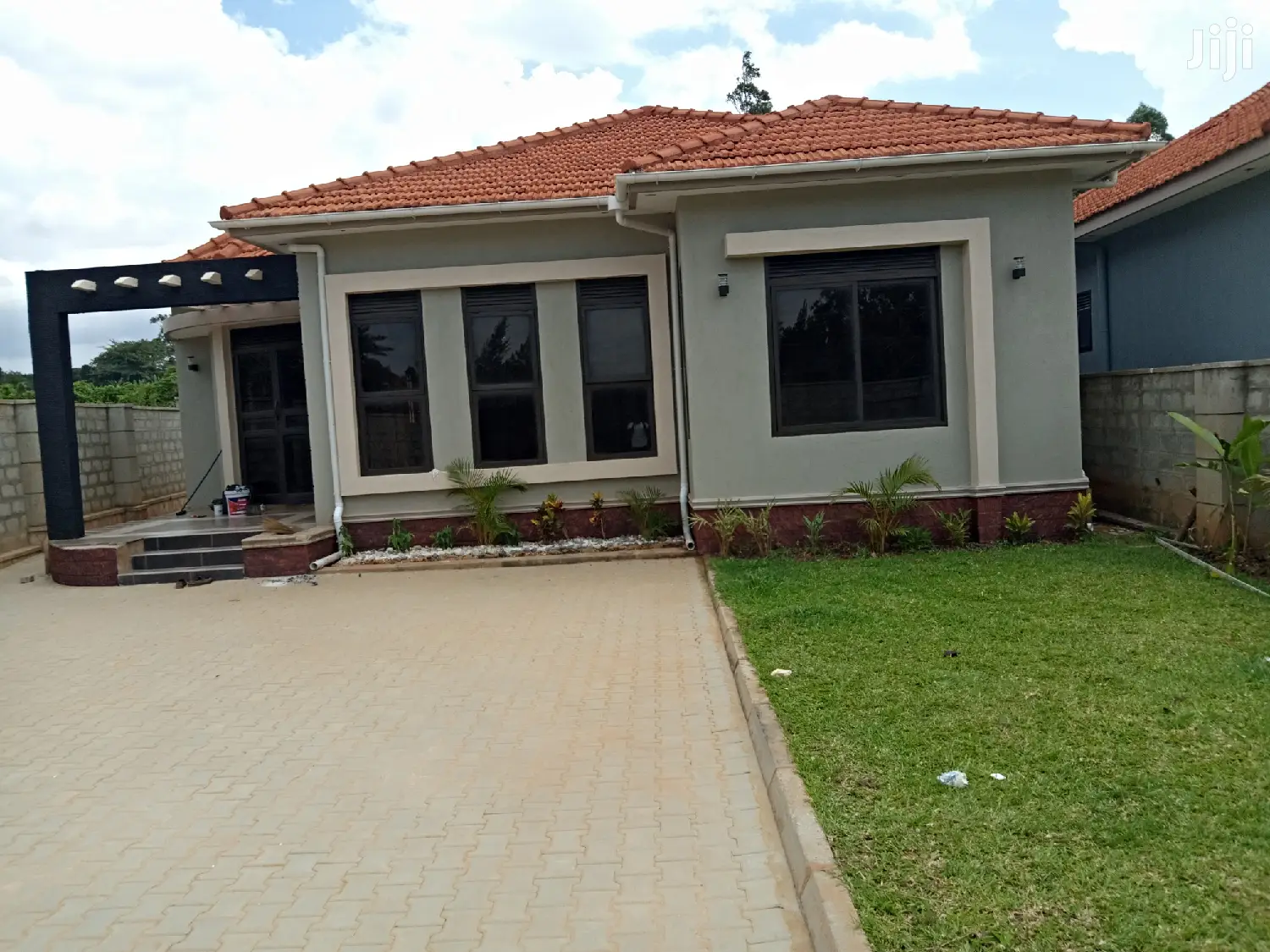 Hot Deal, Kira Classy Bungaloo for Sell in Kampala