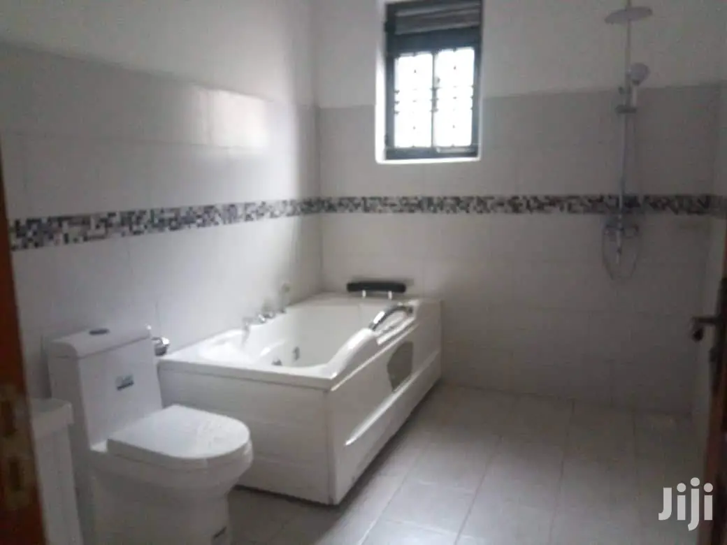Hot Deal, Kira Classy Bungaloo for Sell in Kampala