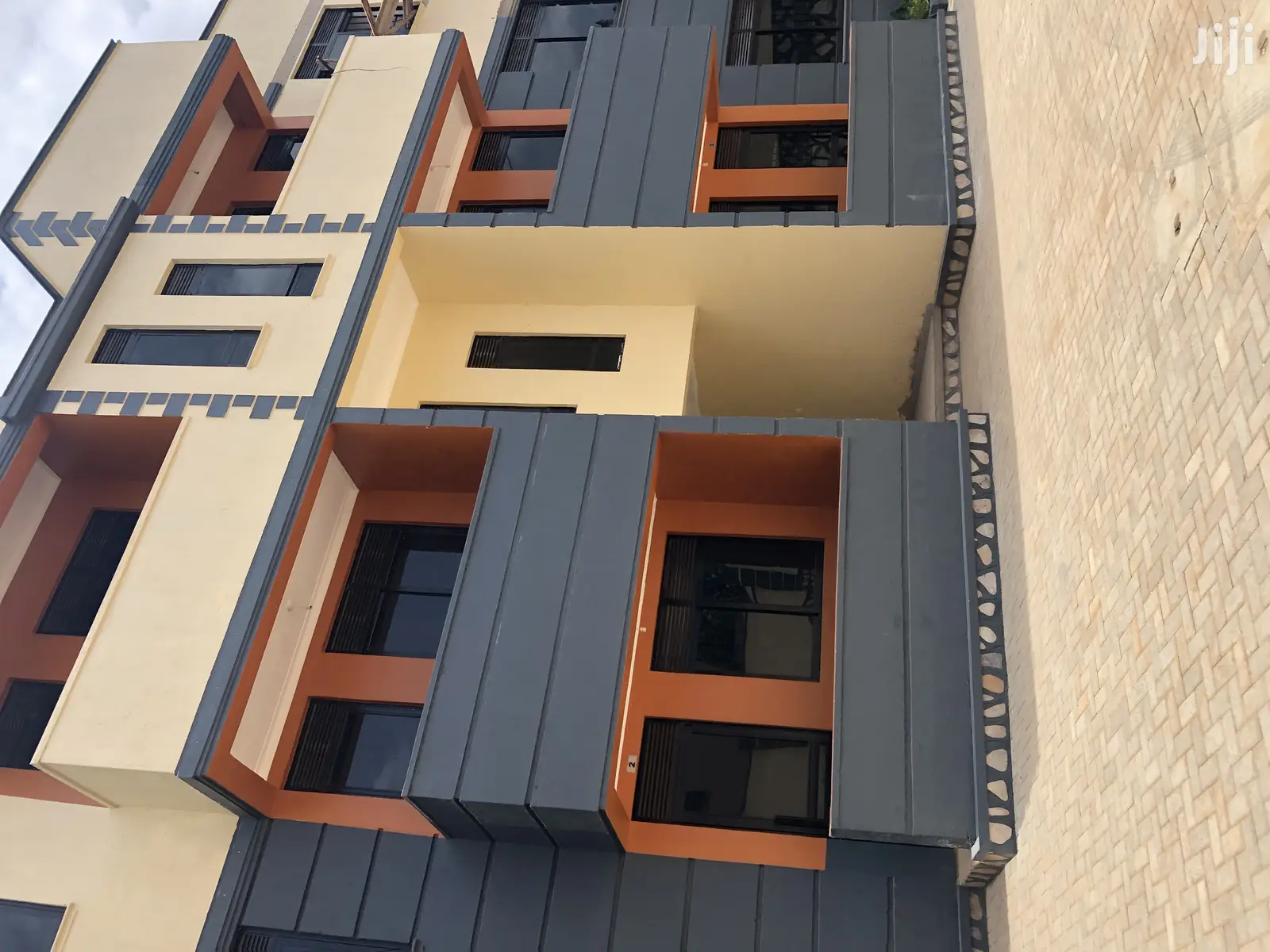 Kira Luxury Condominiums in Tarmack Neighborhood on Sell in Kampala