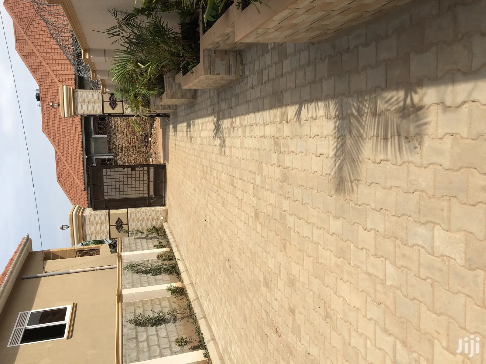 Kisaasi Complex of Apartments on Sell in Kampala
