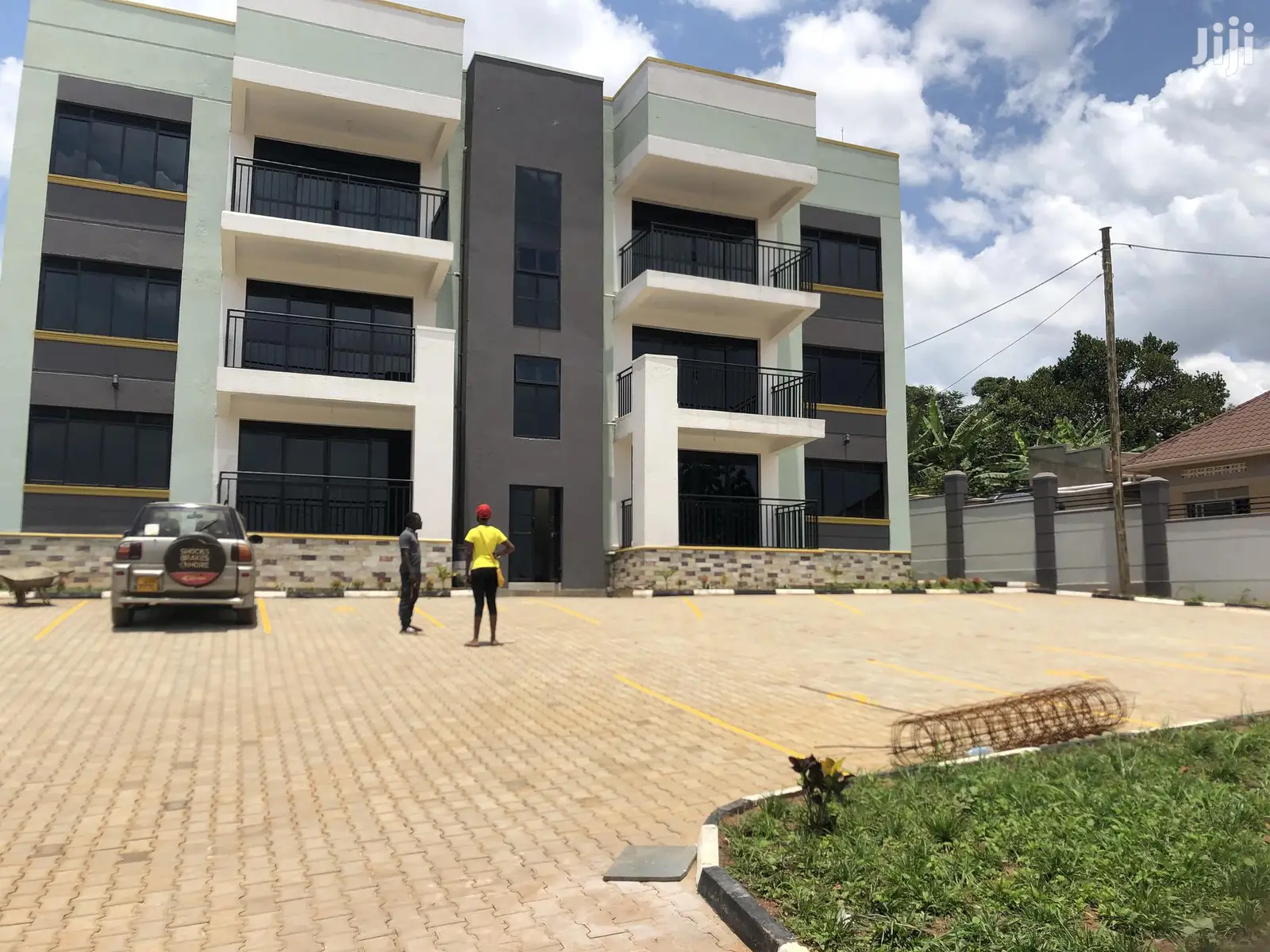Kira 3 Bedrooms Condominiums on Sell in Kampala