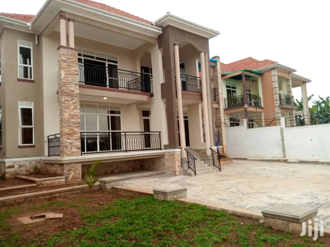 Kisaasi Seven Star Mansion on Sell in Kampala