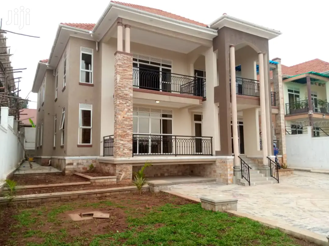 Kisaasi Seven Star Mansion on Sell in Kampala