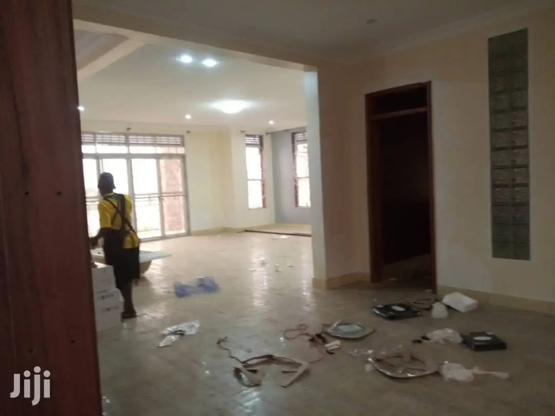 Kiira New Four Bedroom Home on Sell in Kampala