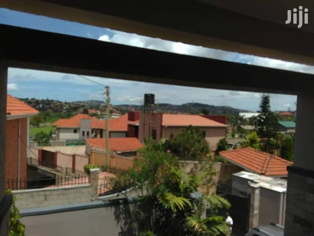 Bunga Lake View Mansion on Sell in Kampala