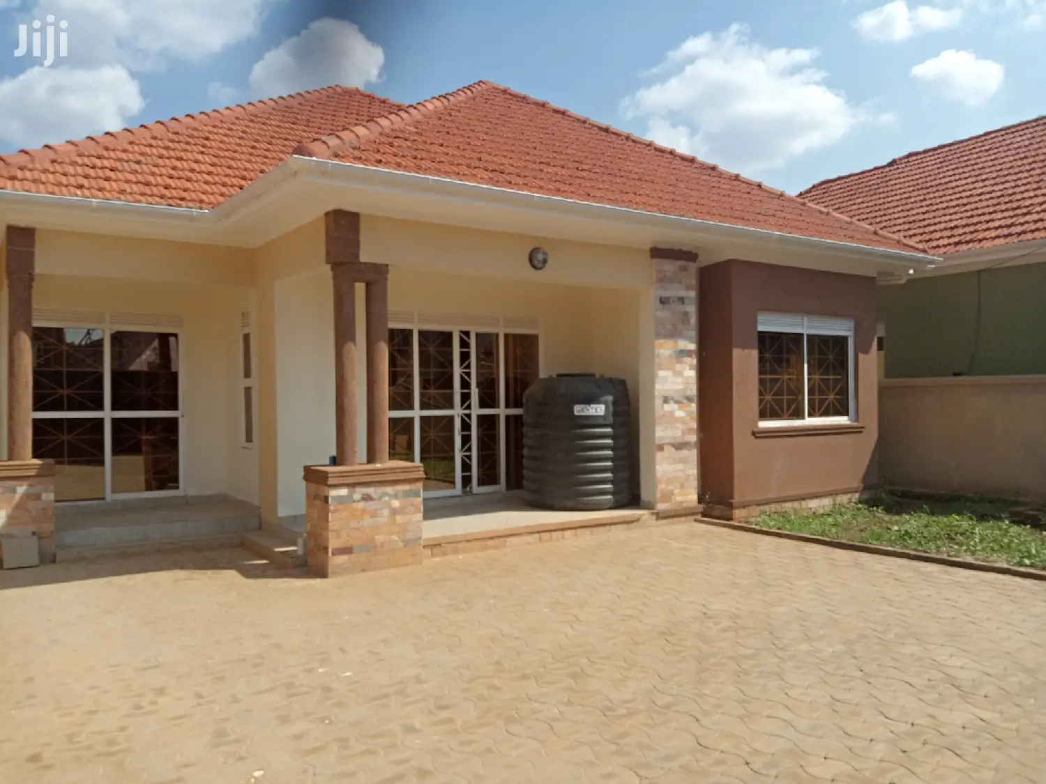 Kiira Sensational Bungaloo On Sale in Kampala