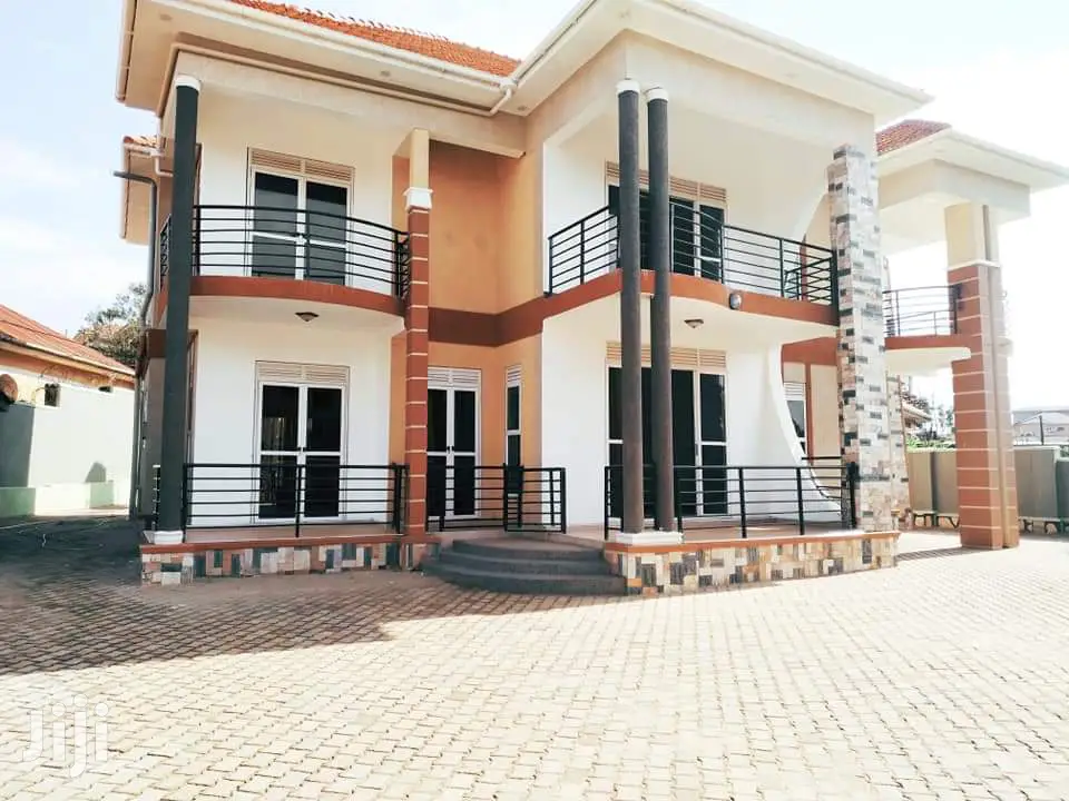 Palatial Mansion In Najjera Kiwatule For Sell in Kampala