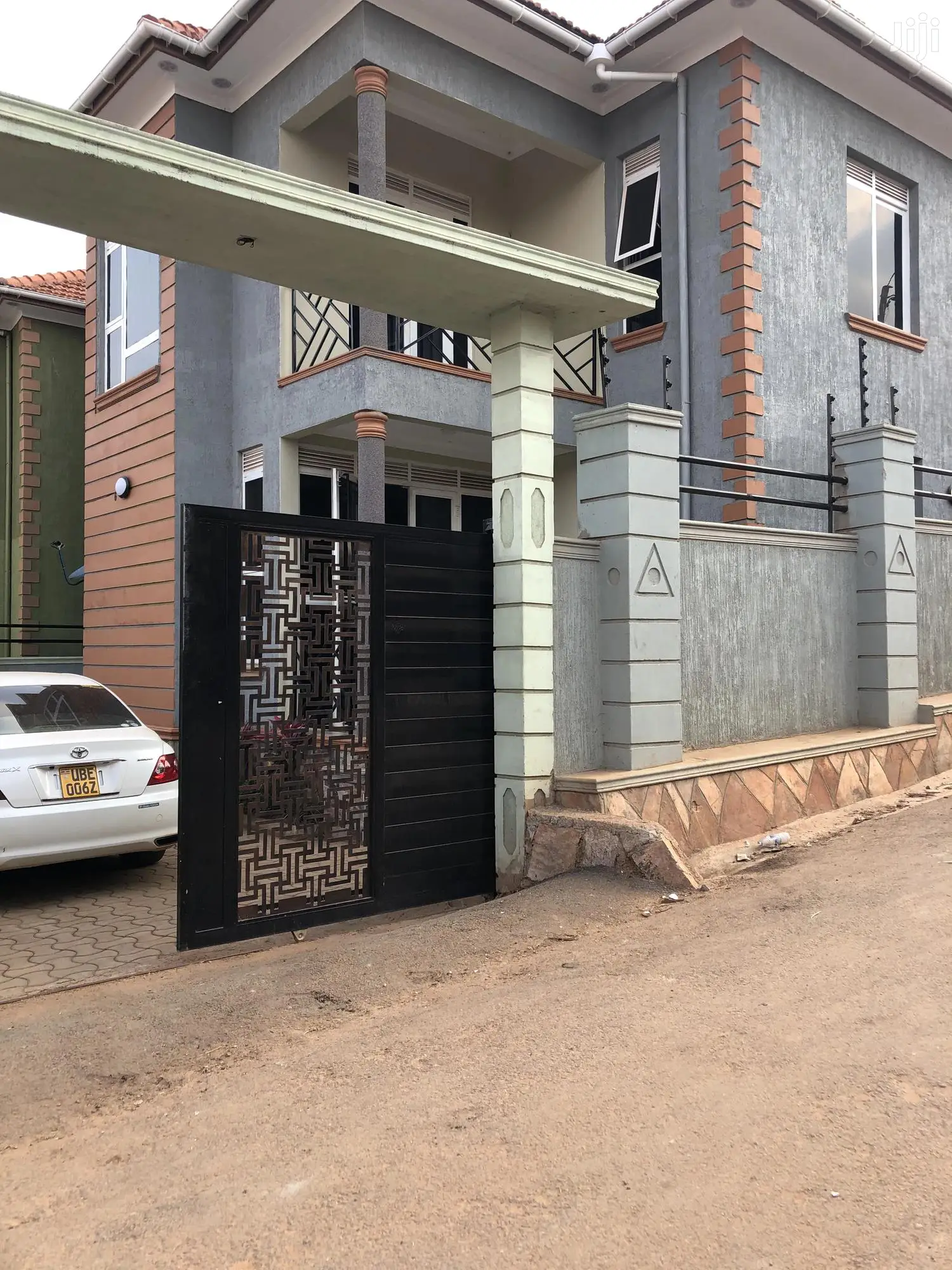 3 Bedroom House In Kisaasi For Sale in Kampala