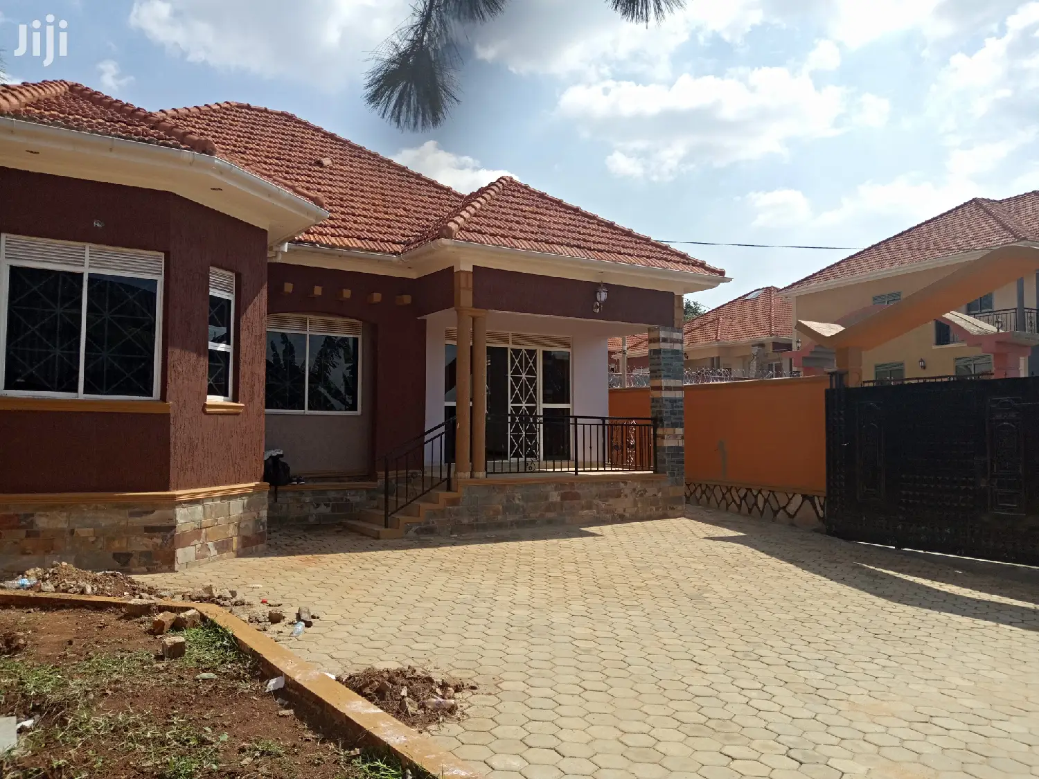 Kiiira Adorable Home by the Tarmack on Sell in Kampala