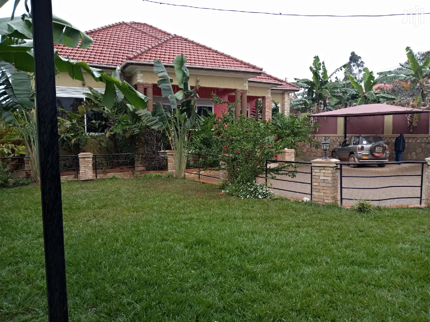 Kiira Multi Family House On Sell in Kampala