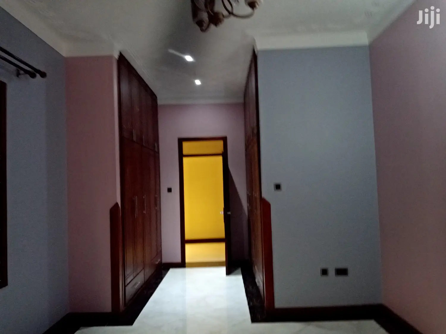 Hot, Nalya Condos All Tarmack Roads On Sale in Kampala