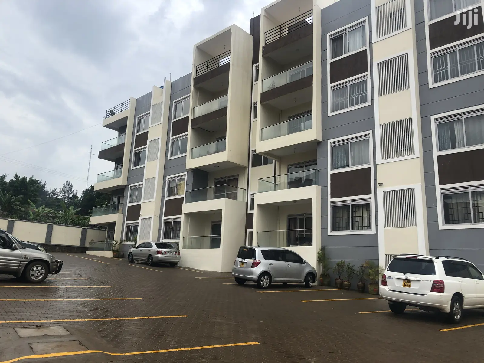 Muyenga 2 Bedroom Condominium For Sale in Kampala