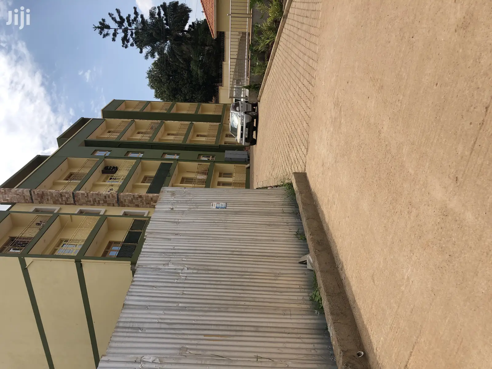Deal,Bukoto Condominiums With Swimming Pool on Sell in Kampala